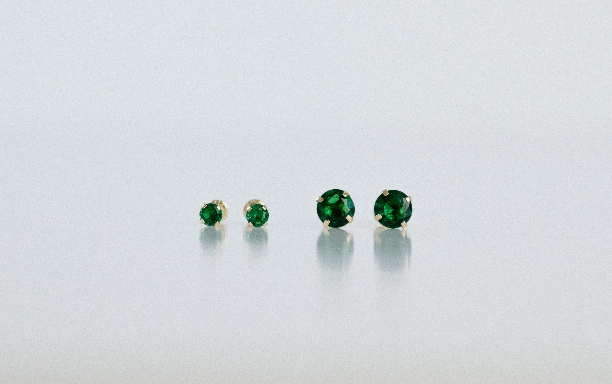 Esmerald Green Stud